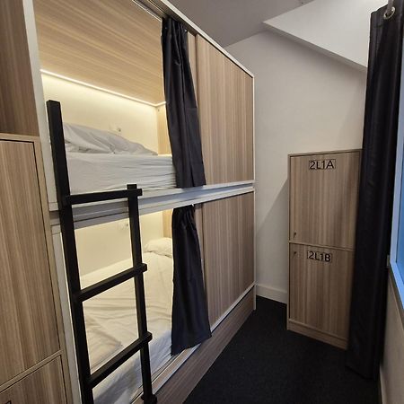 Hostel Siesta & Go Madrid Esterno foto