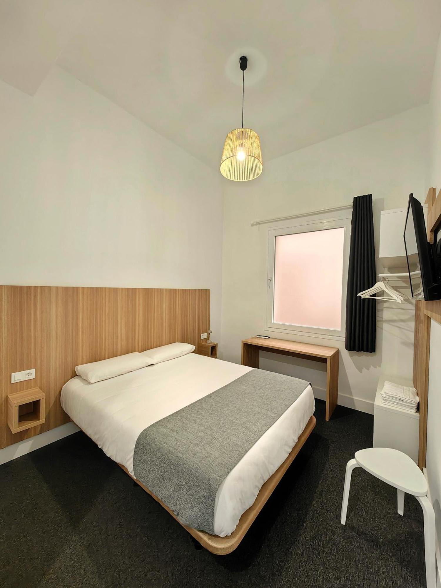 Hostel Siesta & Go Madrid Esterno foto